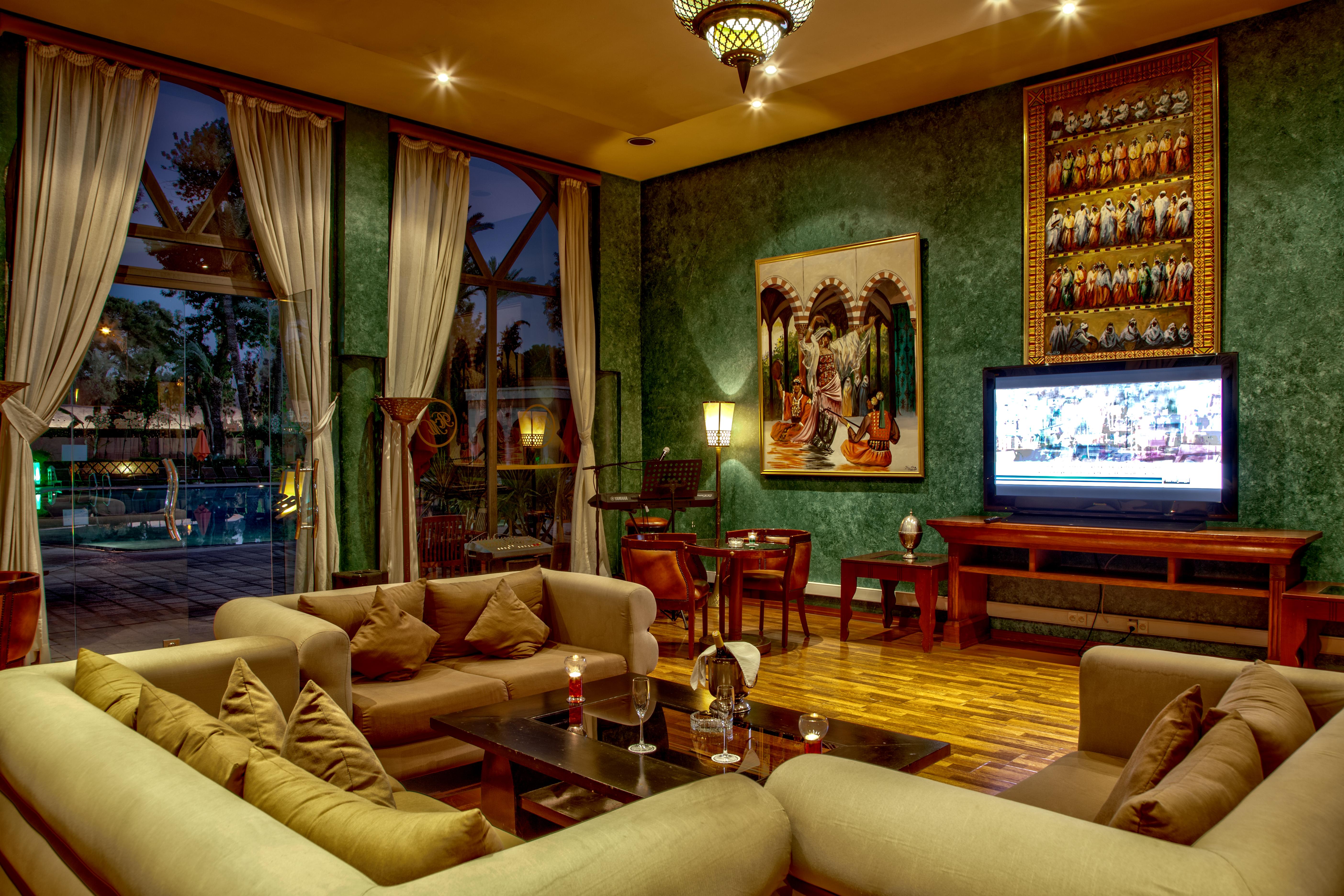 Royal Mirage Deluxe Hotel Marrakesh Exterior photo The living room of a villa at the resort